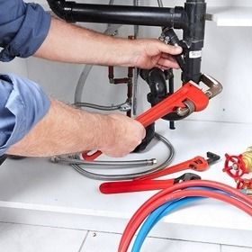 Демонтаж водопроводных труб в Омске